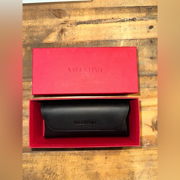 NIB VALENTINO Blue Square Sunglasses - Picture 12 of 14